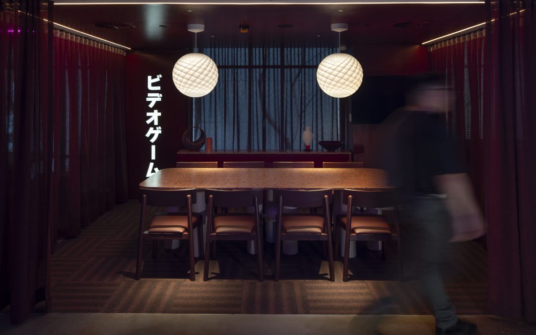 Semi-Private & Group Dining